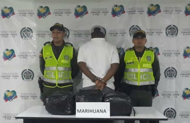 En barrio Benjamín Herrera capturan a sujeto con 15 mil dosis de marihuana