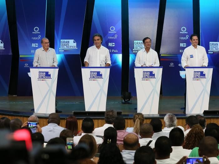 Candidatos presidenciales llevaron sus propuestas a Buenaventura en el gran debate del Pacífico