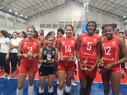 En fotos: Caleños se coronaron campeones nacionales de voleibol
