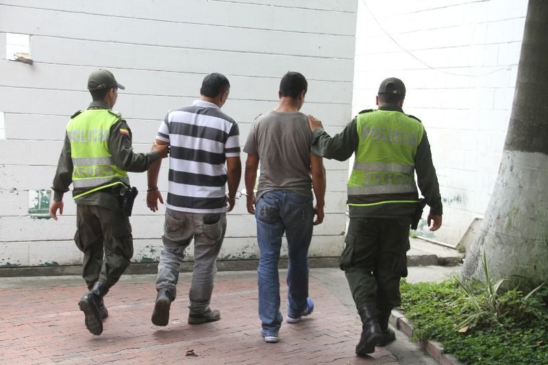 Capturados tres hombres y seis mujeres en el barrio Eduardo Santos por traficar droga