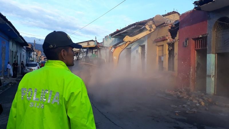 Demolidas tres casas en El Calvario que eran usadas para el microtráfico de drogas