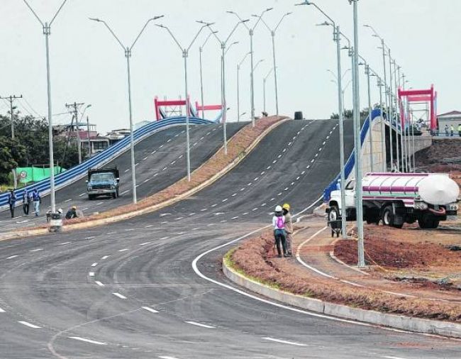 Concejales advierten que obras viales tendrán sobrecostos que no estarían en presupuesto de 2019 Concejales advierten que obras viales tendrán sobrecostos que no estarían en presupuesto de 2019
