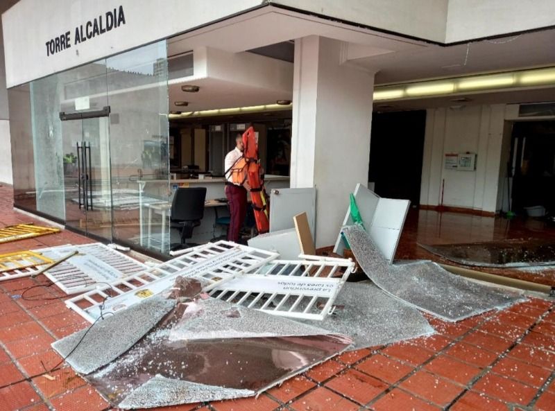 Actos vandálicos caracterizó jornada de paro nacional en Cali Actos vandálicos caracterizó jornada de paro nacional en Cali