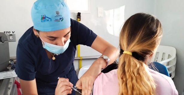 Este sábado asista al vacunatón y prevenga el cáncer de cuello uterino