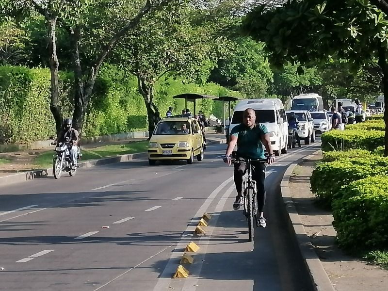 Más de 500 personas sancionadas por invadir los bicicarriles