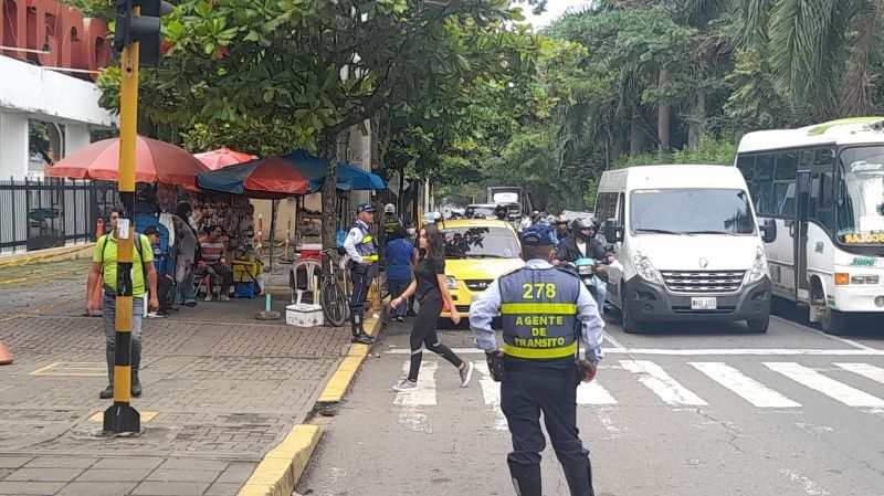Denunciados dos nuevos casos de agresión a agentes de tránsito Denunciados dos nuevos casos de agresión a agentes de tránsito