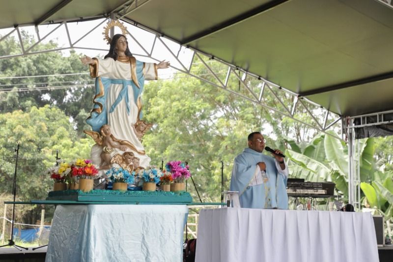 Celebraron tradicional Balsada para la Virgen de la Asunción