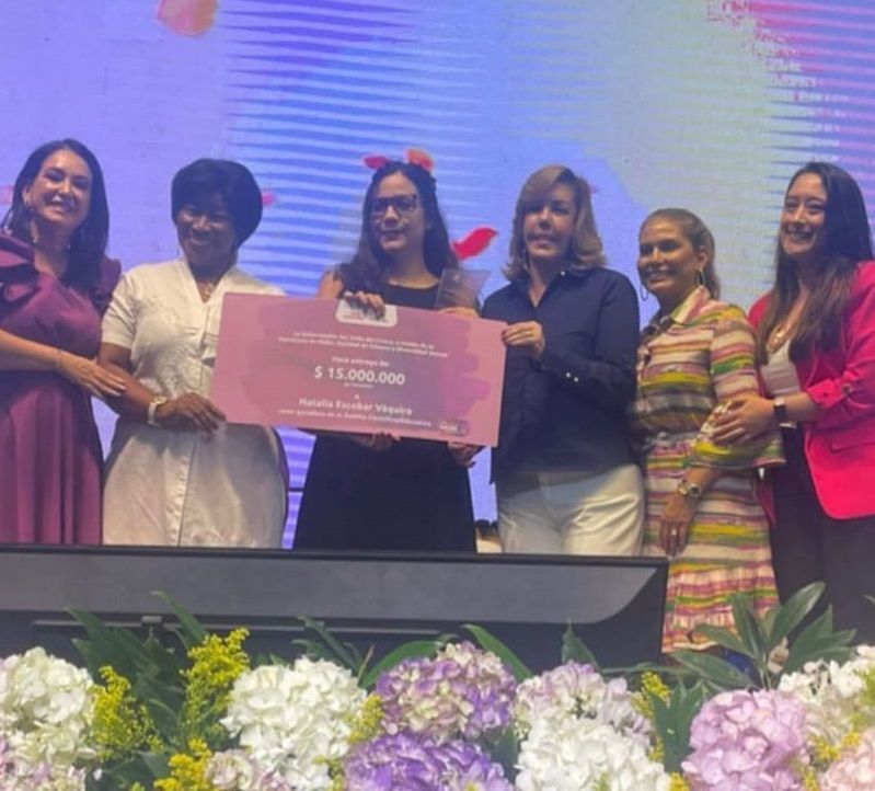 Gobernación reconoce aportes del Observatorio para la Equidad de las Mujeres Gobernación reconoce aportes del Observatorio para la Equidad de las Mujeres