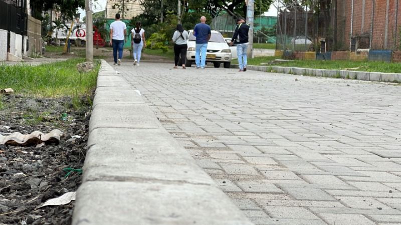 En El Vallado y Ciudad Córdoba disfrutan de vías adoquinadas En El Vallado y Ciudad Córdoba disfrutan de vías adoquinadas