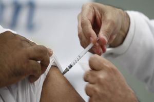 Más de 60 mil caleños ya están protegidos contra la influenza