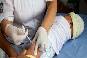 Más de 2.500 niños fueron vacunados en primera Jornada Nacional