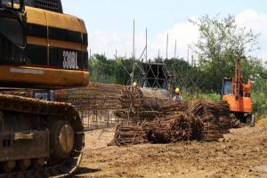 En 42% avanza obra del puente sobre el río Lili