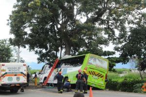 Accidente de bus que trasladaba a venezolanos dejó dos fallecidos