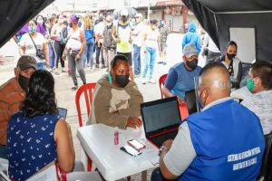 Trabajadores de la galería Santa Elena acceden a subsidios
