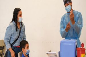 A ponerse al día con las vacunas en la primera campaña PAI de 2022