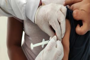 Llamado a los padres para que vacunen a sus hijos contra la influenza