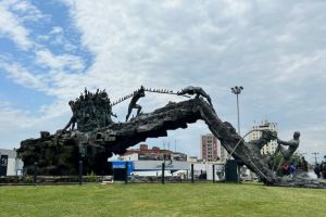 Colapsó "Monumento a la Solidaridad" en Cali